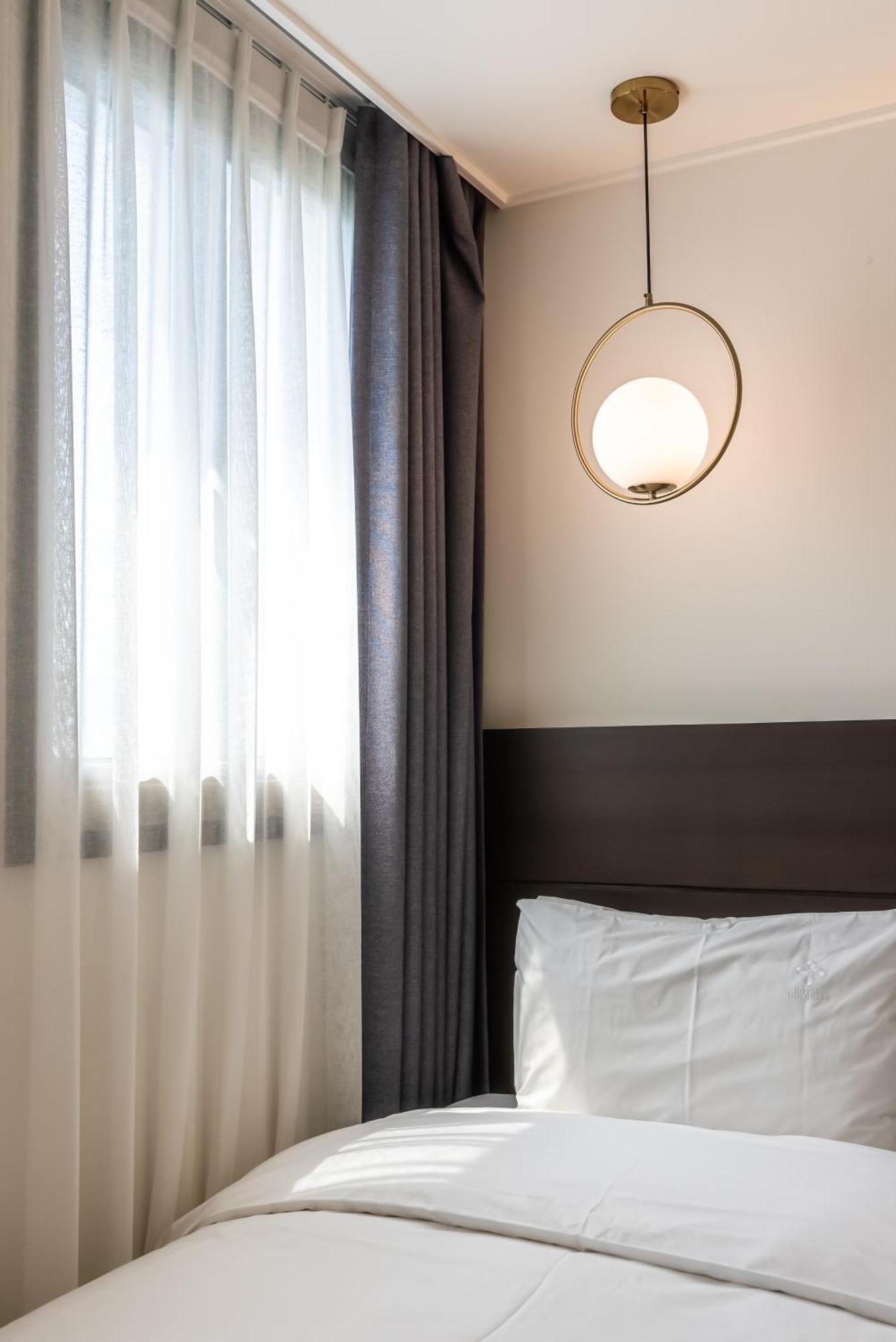 Hotel The Grang Jungmun Seogwipo Extérieur photo